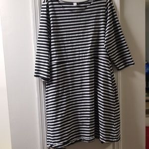Old Navy 2X Plus Black & White Striped Dress